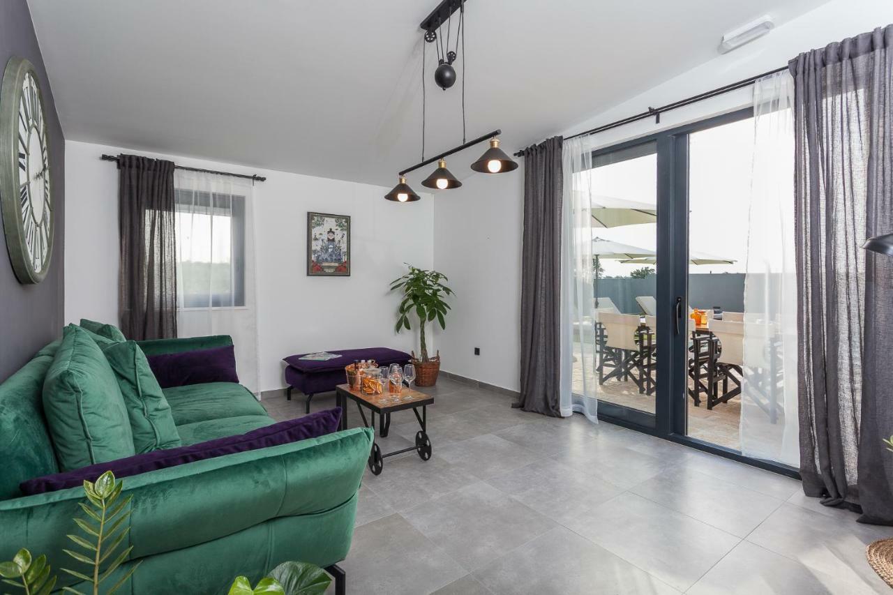 Villa Casa Daco Biograd Na Moru Esterno foto
