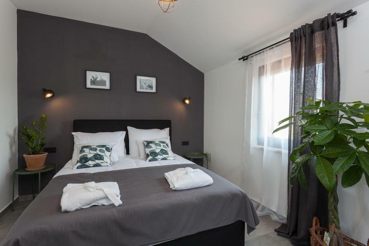 Villa Casa Daco Biograd Na Moru Esterno foto